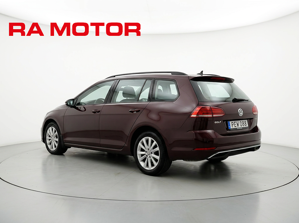 Volkswagen Golf SC 1.6 TDI 116hk | D-värm | Drag | Backkamera | 2017