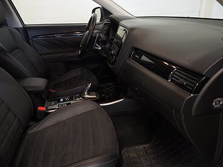 SUV Mitsubishi Outlander 10 av 20