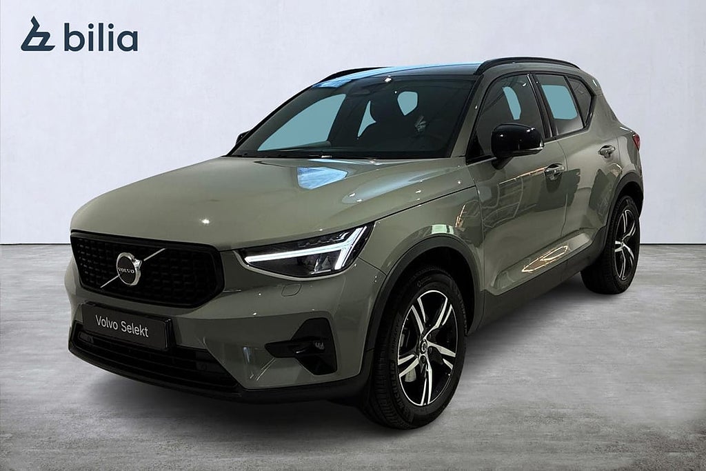 Volvo XC40 B4 FWD Bensin Plus Dark / Värmare / Kamera