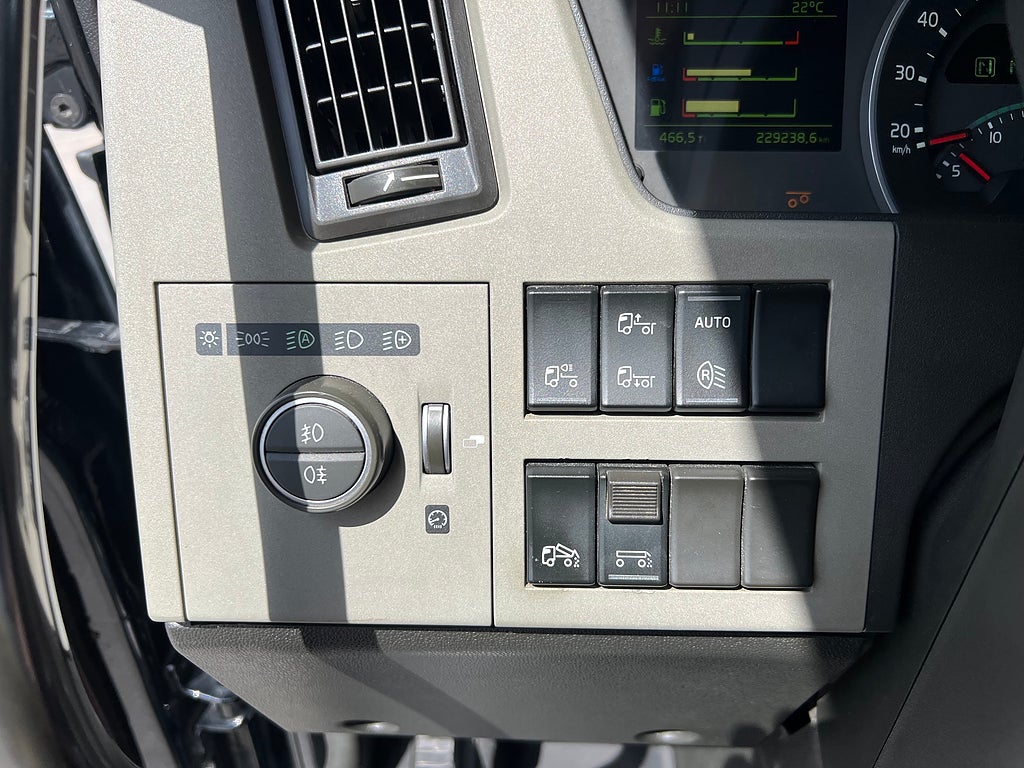 Volvo FM13 460 8x4*4 Kranväxlare Palfinger Kran & Jibb
