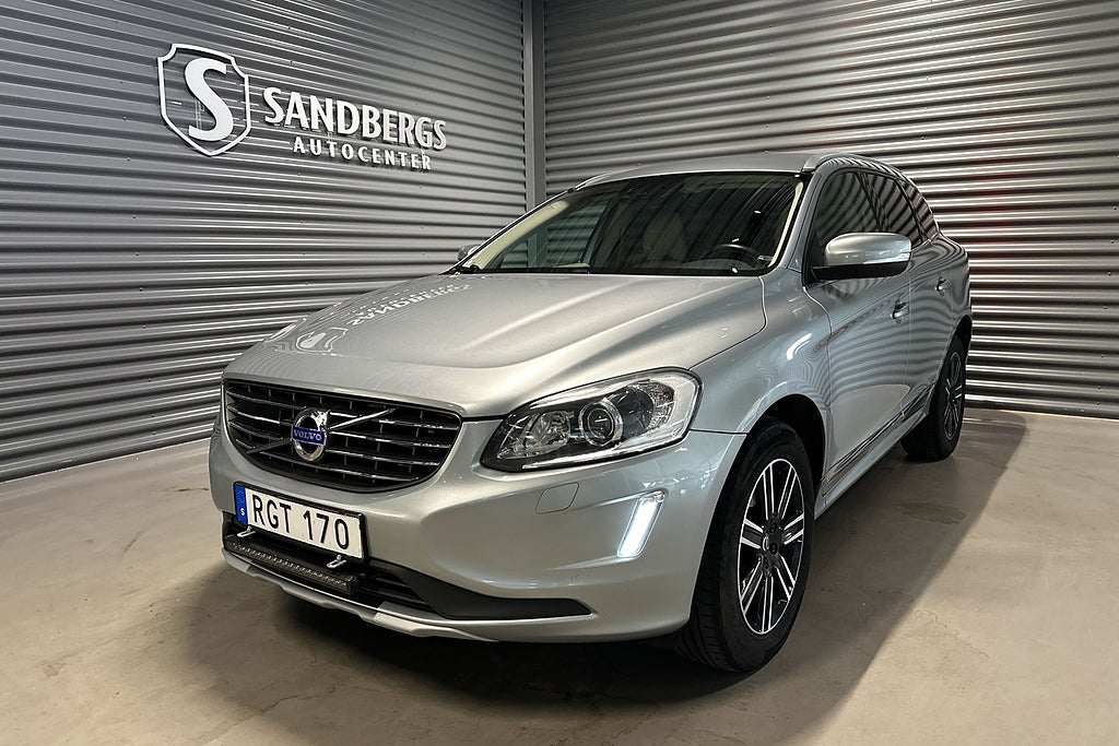 Volvo XC60 D4 AWD Classic Summum Värmare Skinn Keyless Drag Eu6