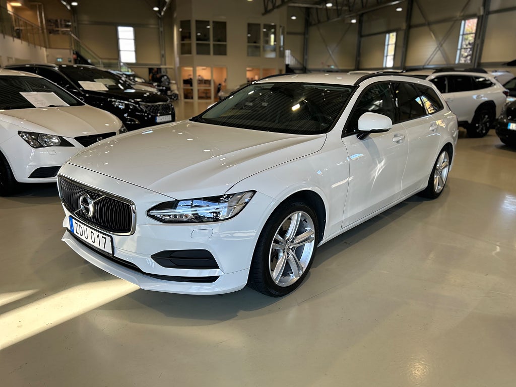 Volvo V90 T4 Geartronic Business / Drag