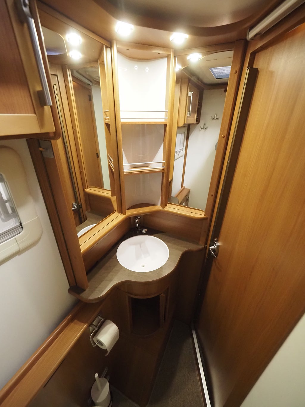 Kabe Travel Master 750 LXL ALDE AC Dragkrok 2012