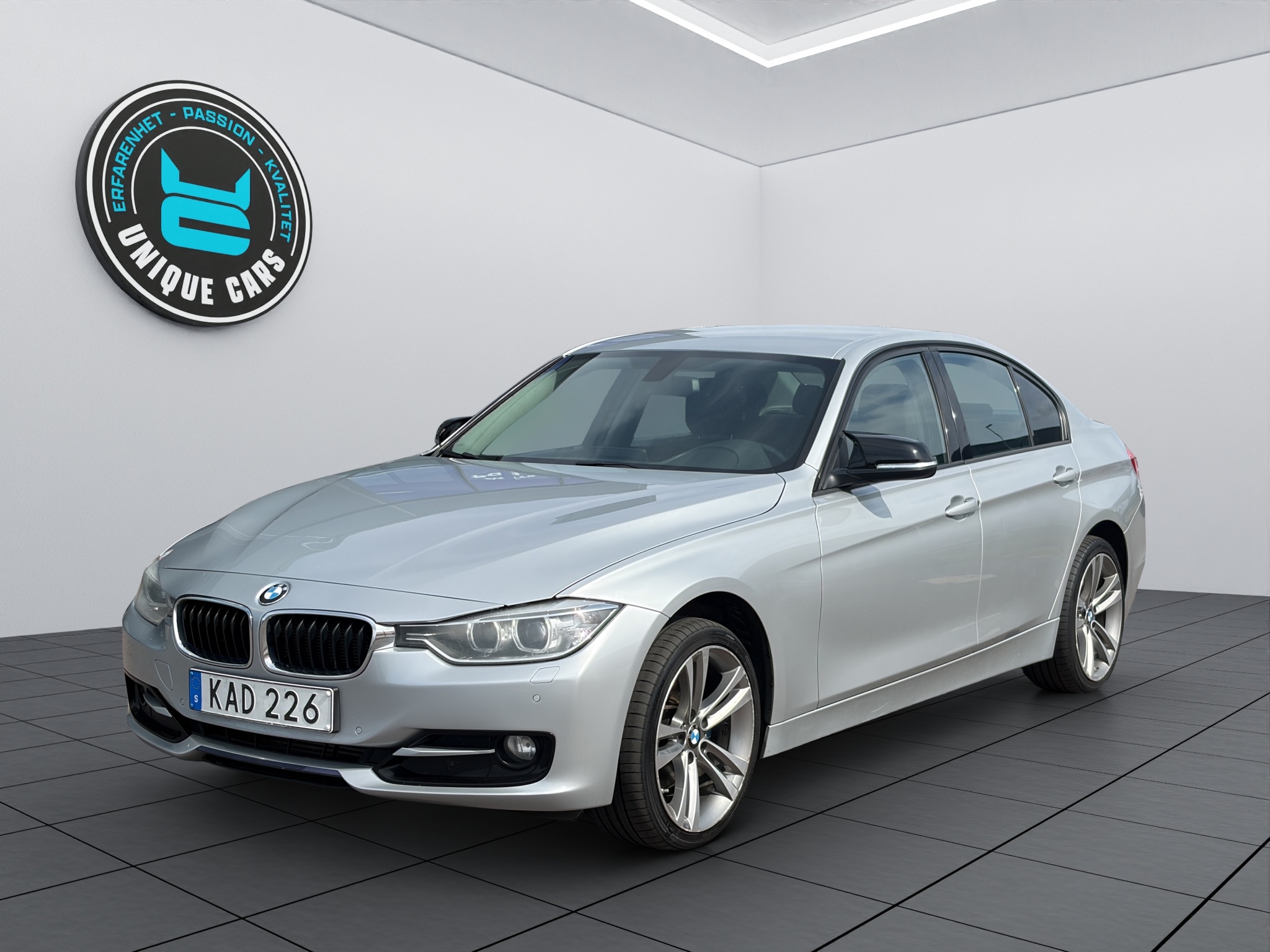 BMW 320 d xDrive Sedan 2015, bild 6/10