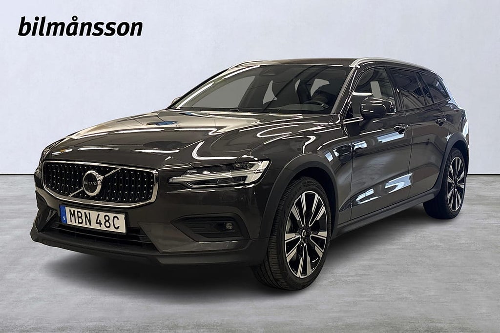 Volvo V60 Cross Country B4 AWD Diesel Plus
