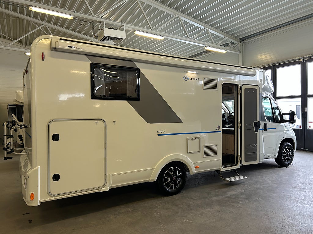 Sun Living S 75 SC / Automat / ALDE / AC-Bodel / Solcell / 5bält / Taksäng/ - Sun Living