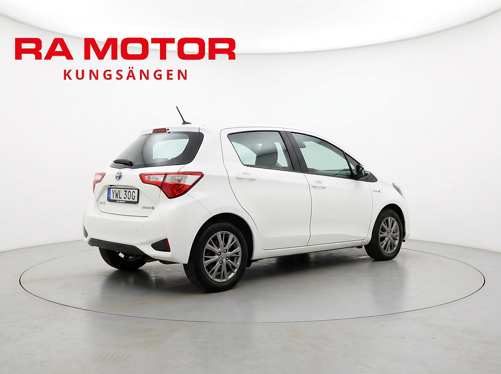 Toyota Yaris 1.5 Hybrid 101hk Active | Kamera | P-sens | M-Värm | 2019