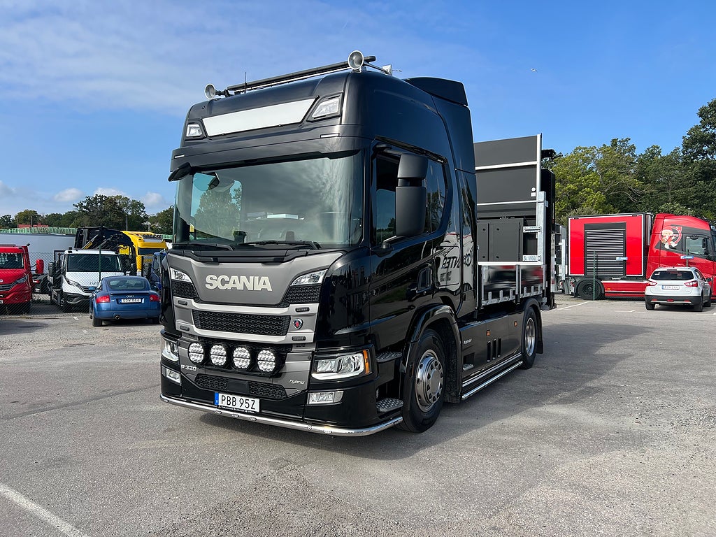 Scania P320 4x2 Hybrid TMA Bil Berlex & Verdegro