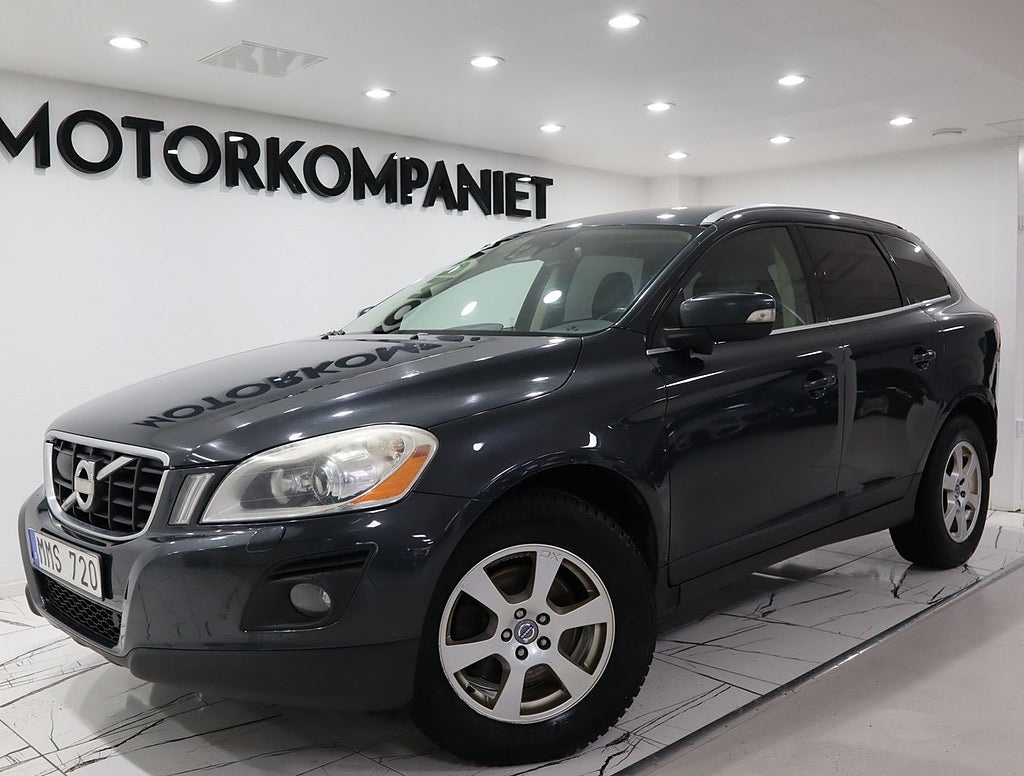Volvo XC60 D5 AWD Summum Navi Dragkrok Värmare Kamrem Bytt