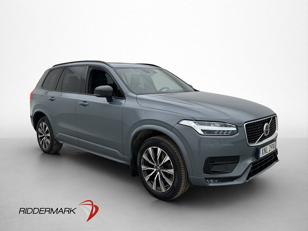 Volvo XC90 B5 AWD R-Design 7-Sits Pano H/K Drag Skinn D-Värm