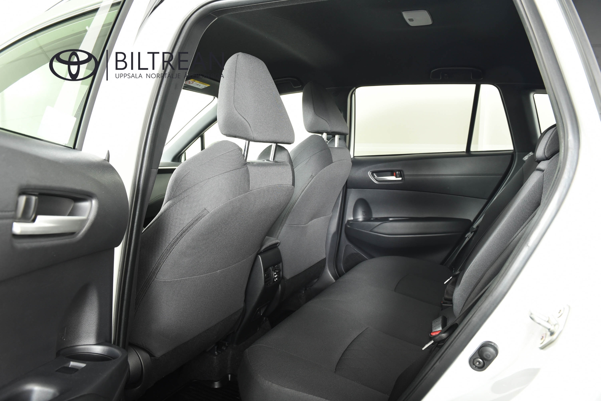 Toyota Corolla Cross 1,8 Elhybrid Style 2025, bild 7/49