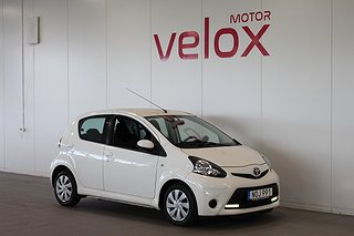 Halvkombi Toyota Aygo 1 av 16
