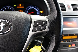 Kombi Toyota Avensis 14 av 19