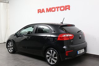 Halvkombi Kia Rio 4 av 21