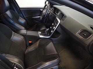 Kombi Volvo V60 11 av 25
