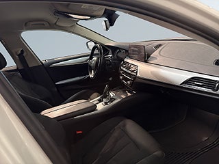 BMW 520d xDrive Touring Kamera Rattvärme MoK GPS Elbaklucka SoV – bild 10