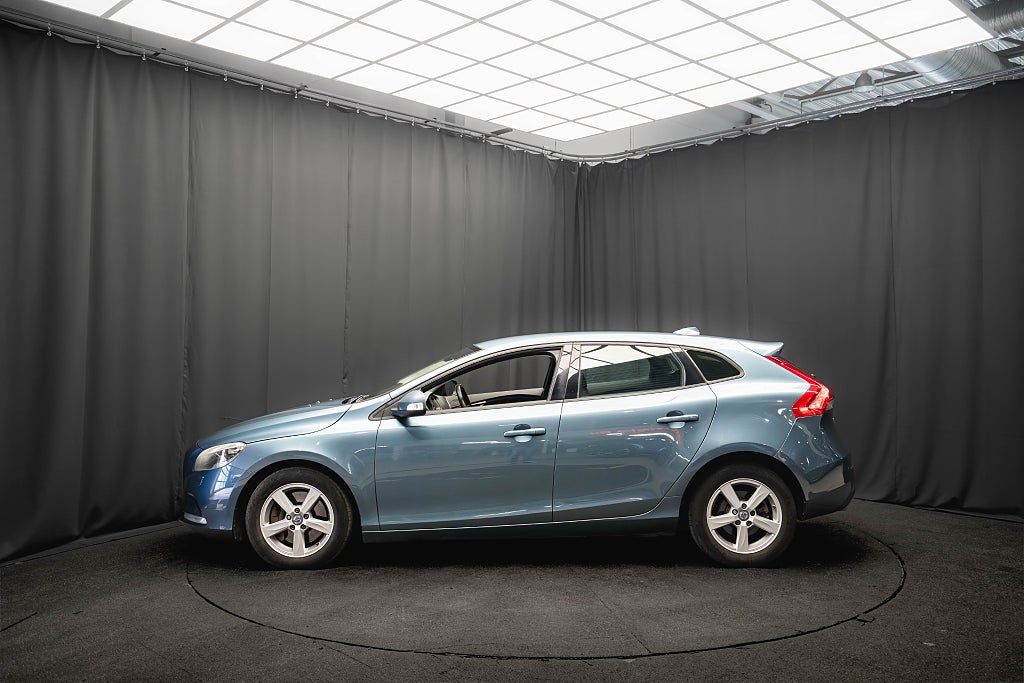 Volvo V40 D3 2-ÄGARE Geartronic P-Sensorer