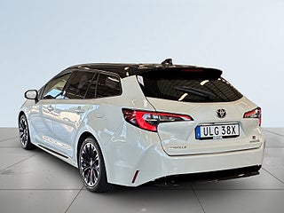 Toyota Corolla Touring Sports Hybrid e-CVT GR SportS&V/Rattvärm/Kamera – bild 5
