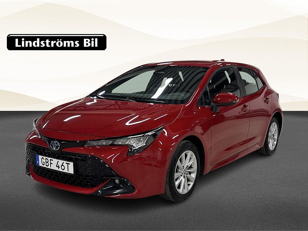 Toyota Corolla 1,8 HYBRID 5D ACTIVE V-hjul