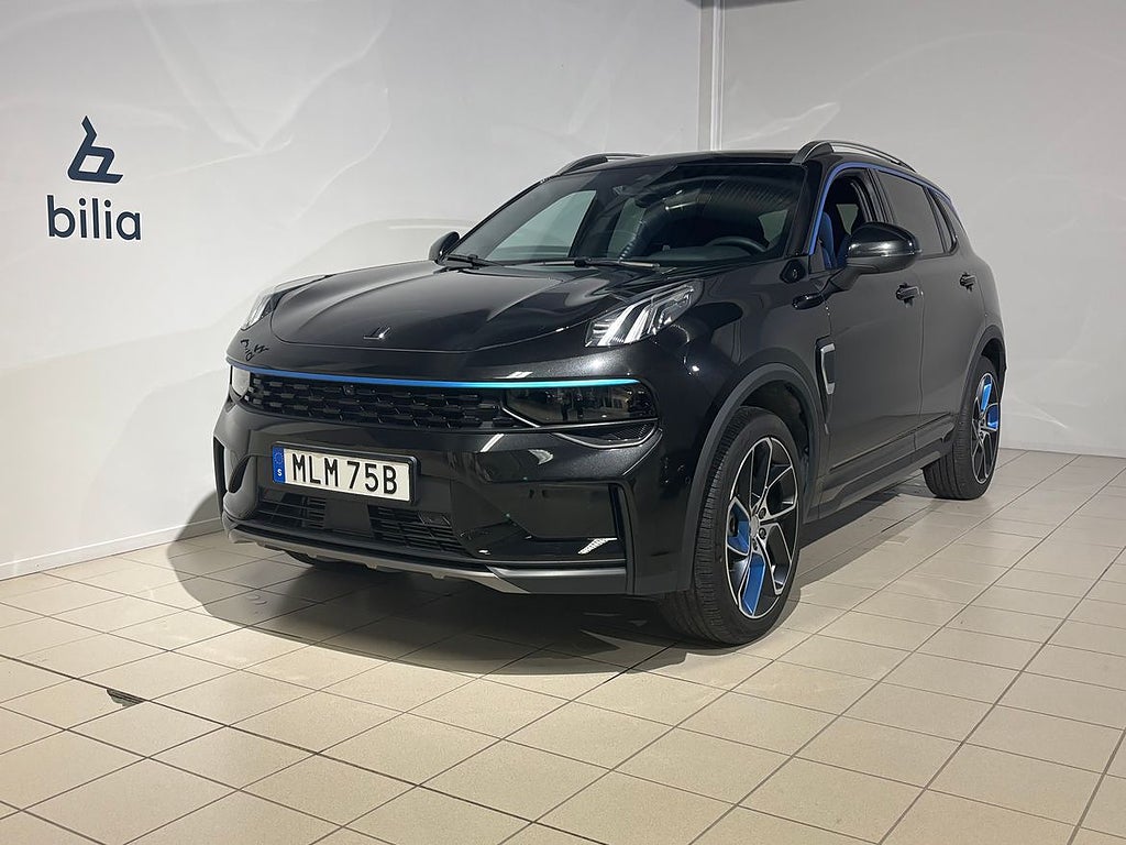 Lynk & Co 01 PHEV