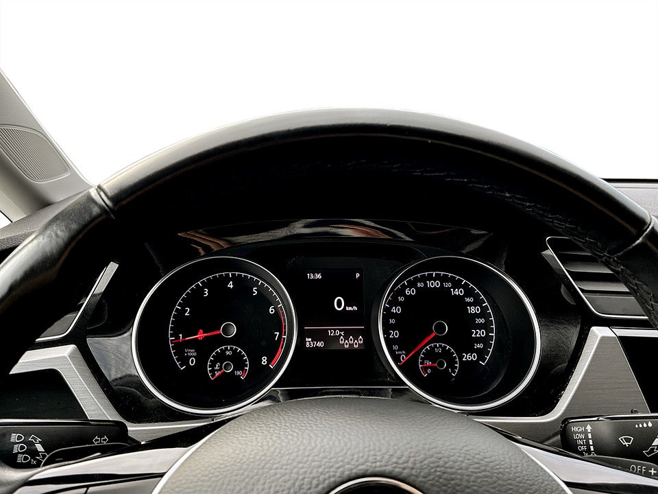 Bild på Volkswagen Touran Base 1.5 TSI ACT 150hk Aut 7-SITS B-KAMERA 