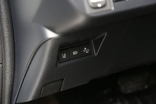 Halvkombi Toyota Yaris 13 av 25