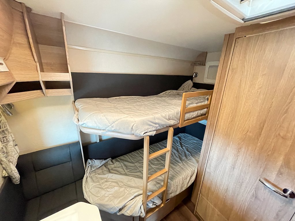 Kabe Classic 660 GDL / Förtält / AC / ALDE / Barnkammare - Kabe