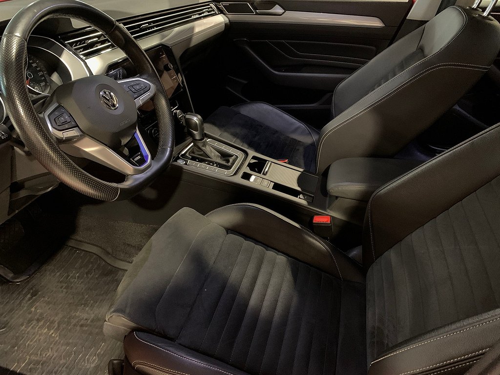 Volkswagen Passat SC GTE 218hk Plug-In |Drag|Dynaudio|Navi| 2020