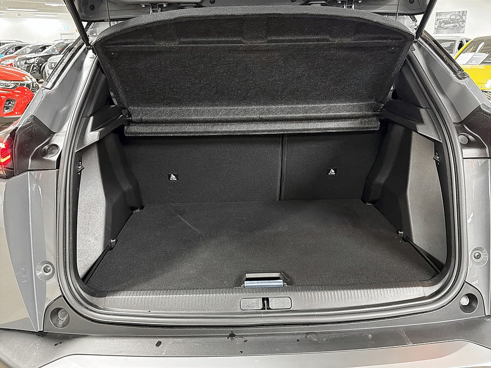 Bild på Peugeot 2008 GT 1.2 PT 130k Aut ELSTOL B-KAMERA NAVI