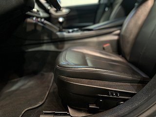 Alfa Romeo Giulia 2.2 16V Super Kamera Mvärm Skinn GPS SoV