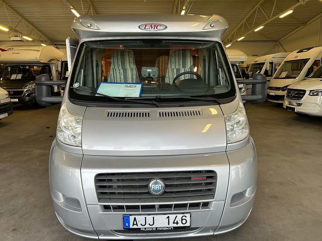 LMC LIBERTY FINISH TI 7100 / ALDE / Kamkedja / Ugn / Solcell - LMC