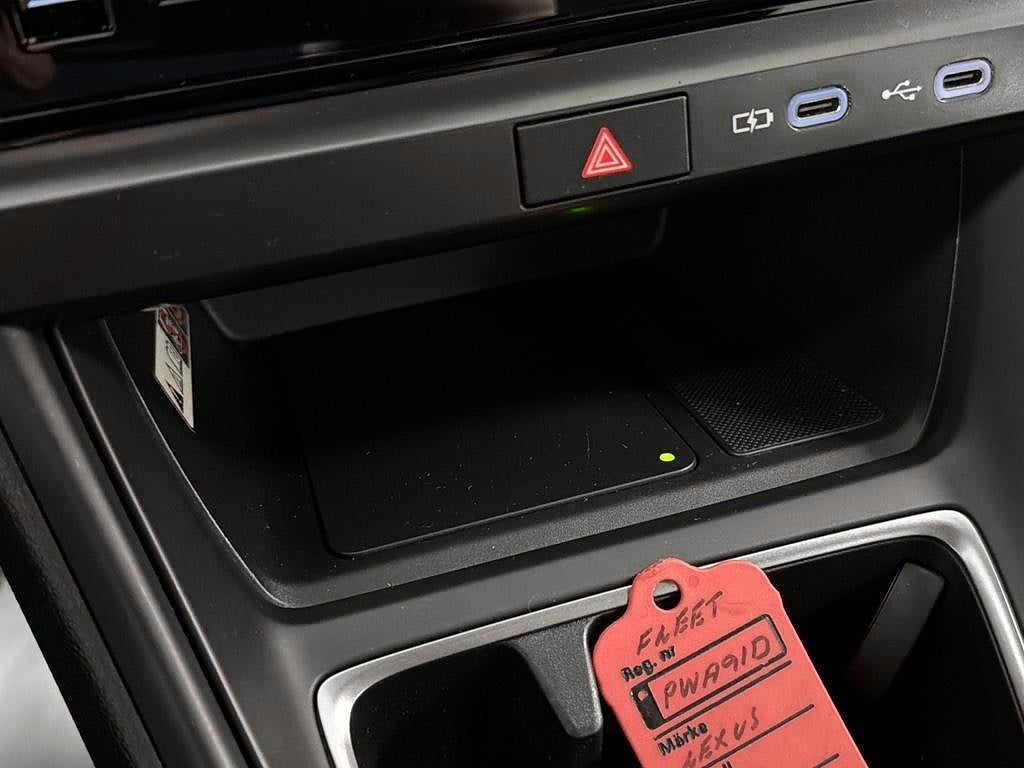 Lexus LBX 2025 - miniatyr 13