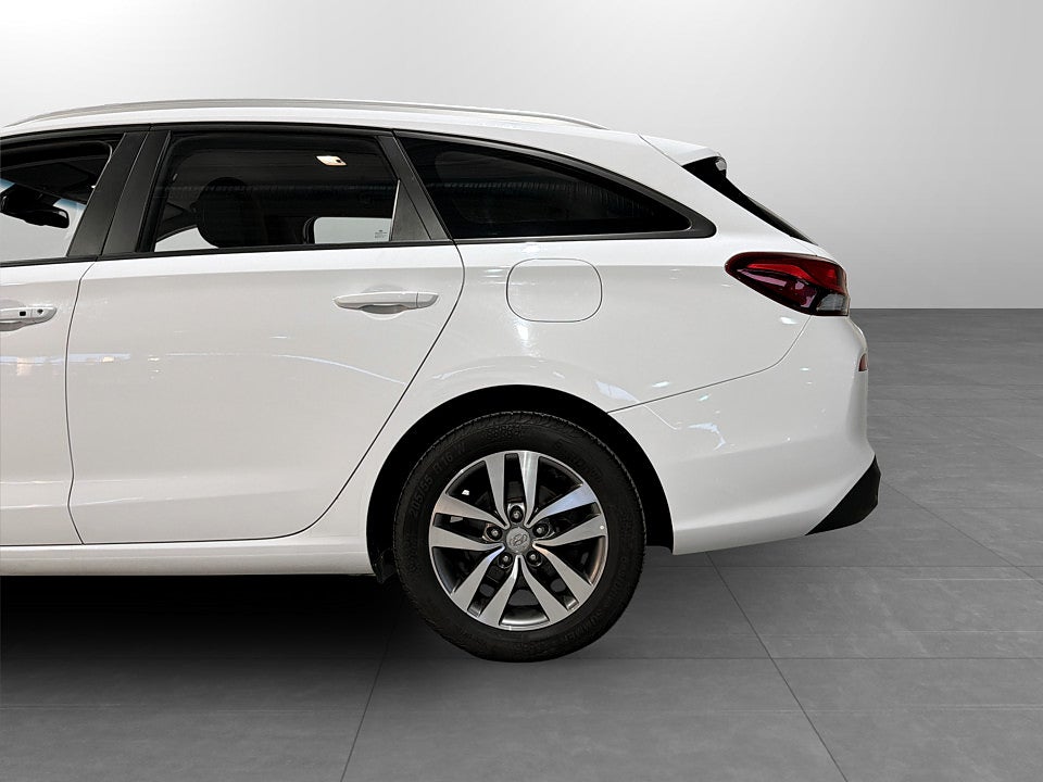 Bild på Hyundai i30 Trend 1.0 T-GDI 120hk B-KAMERA RATTVÄRME