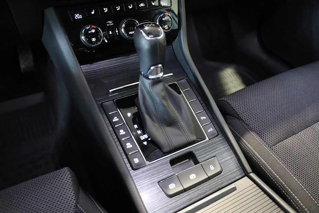Skoda Superb iV Kombi 1,4 Plug-in Hybrid Style Navi Drag 2022