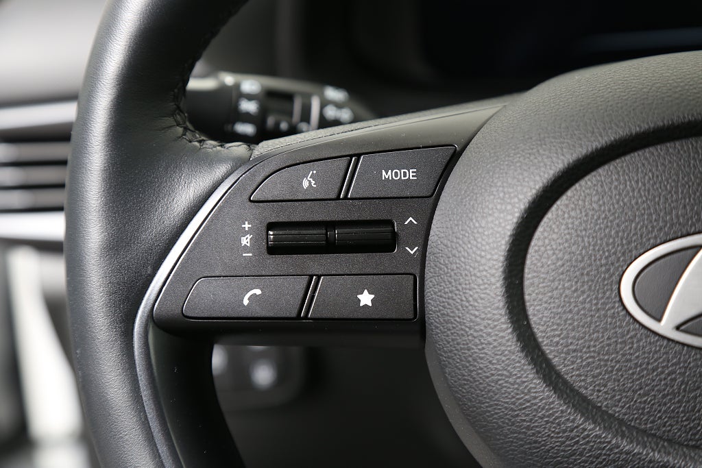 Hyundai i20 Essential 1.0 T-GDI 100HK AUT 2025