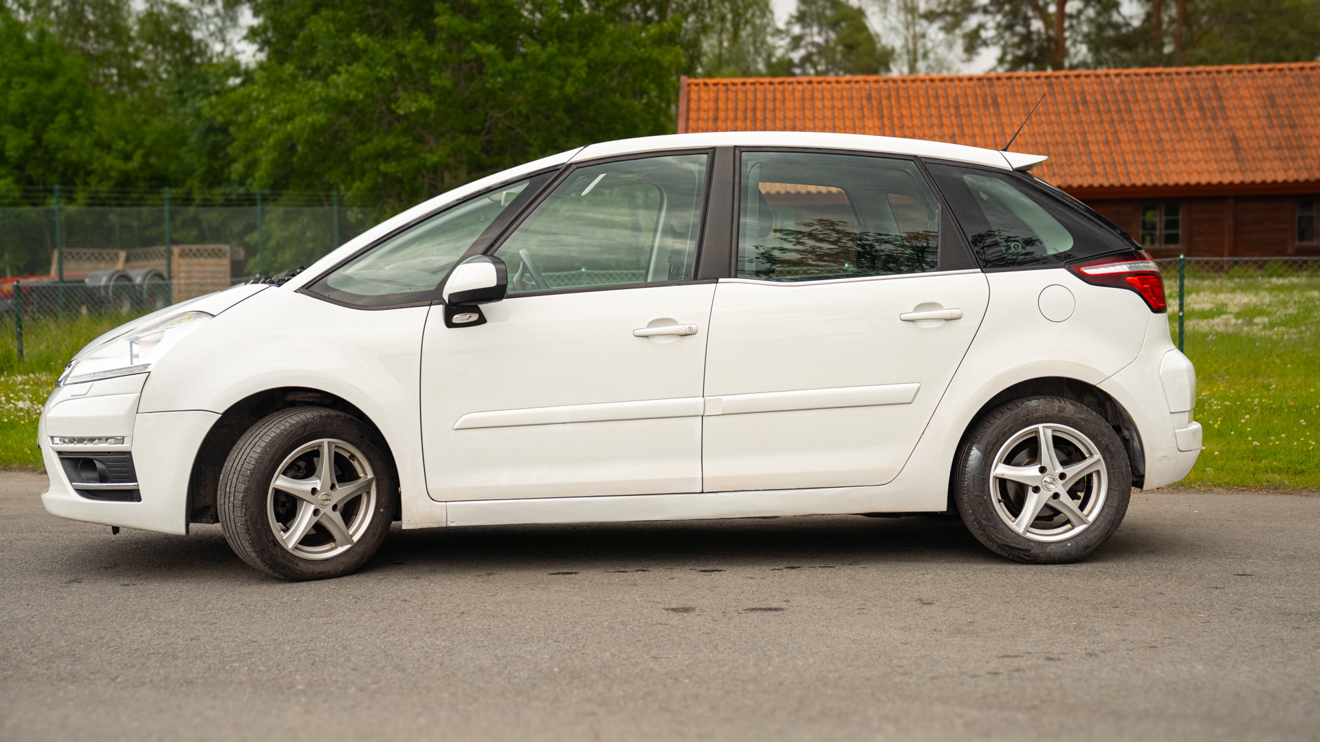 Citroen C4 Picasso 1.6 VTi Euro 5ACC 2012, bild 4/42