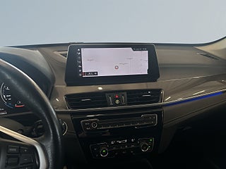 BMW X1 xDrive20d xLine S&V/HUD/Kamera/Ambient/Drag/A.d Fart