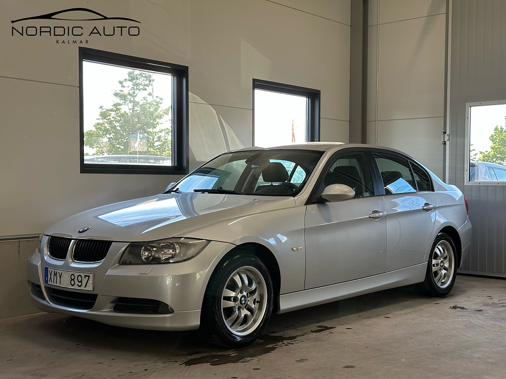 BMW 320I Sedan Advantage *Automat*  Euro 4