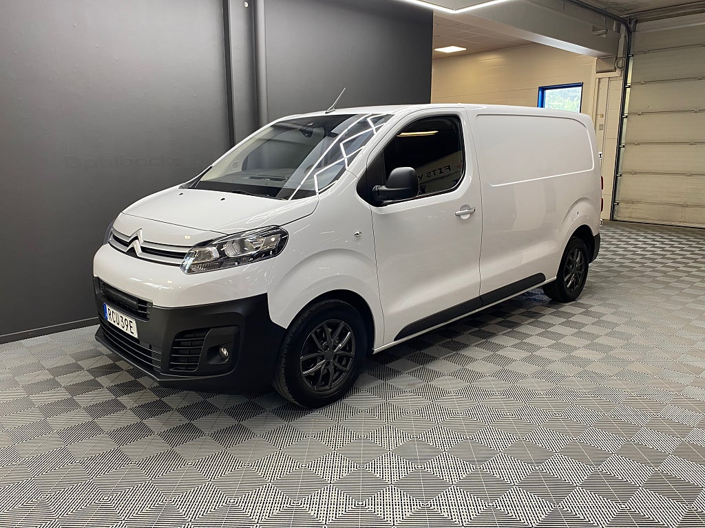 Citroën Jumpy 145hk Business Premium / Drag / Värmare / Leasebar