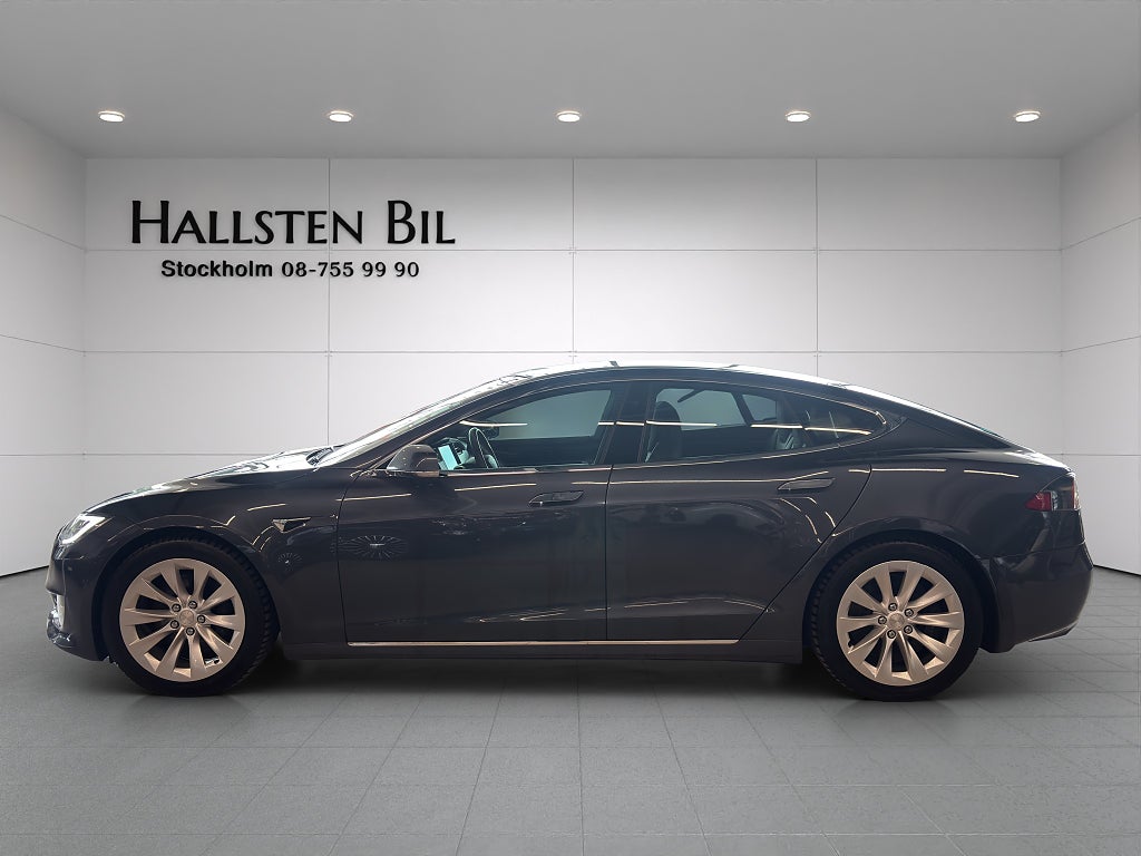 Tesla Model S Long Range AWD Panorama Luftfjädring Autopilot SvSåld