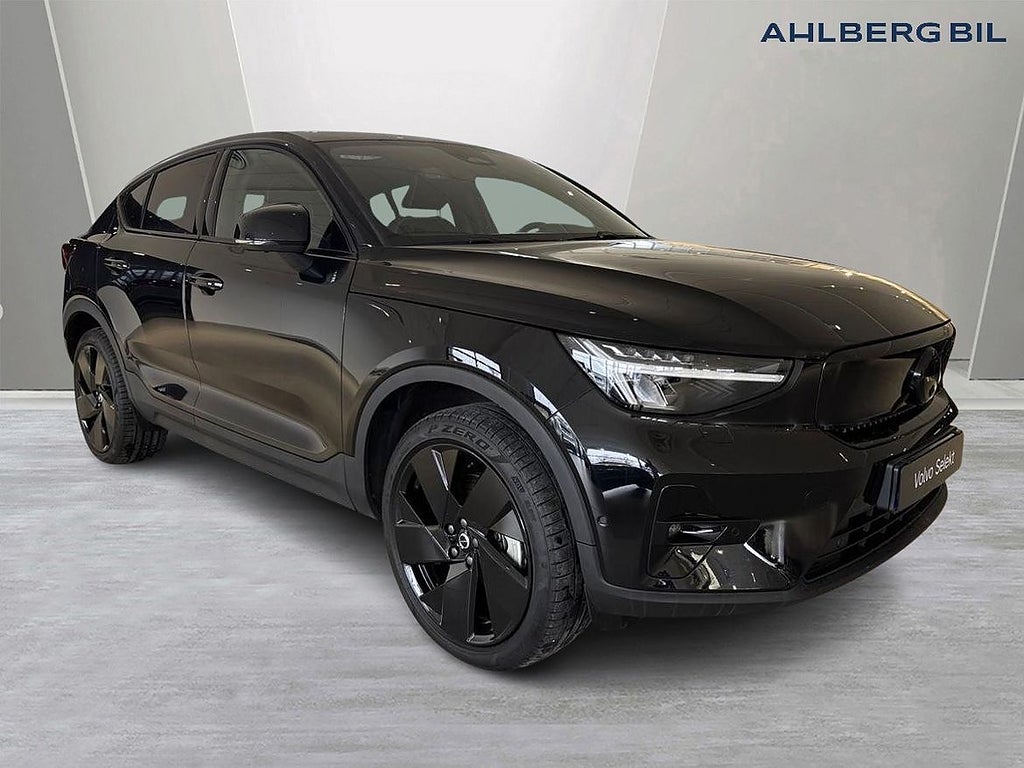 Volvo EC40 Twin Motor Performance M Ultra Black Edt, Klimatpaket, Dragkrok 