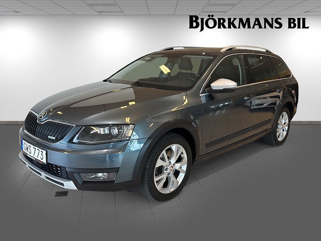 Skoda Octavia Scout 2.0 TDi 4X4 DSG, Värmare, SoV-Hjul