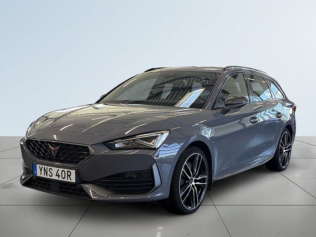 Cupra Leon Sportstourer e-HybridS&V-Hjul/Backkamera/Psens/Rattvärm