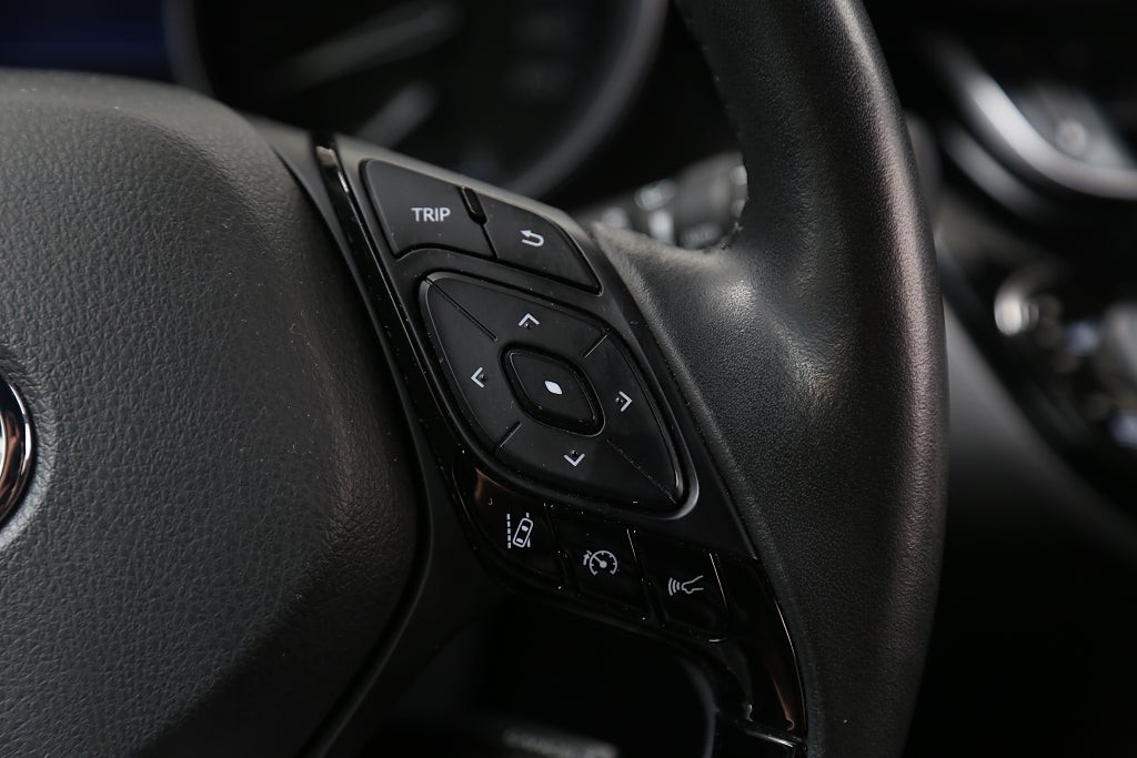 Toyota C-HR 1,8 Hybrid X-Edition 122hk Aut Navi