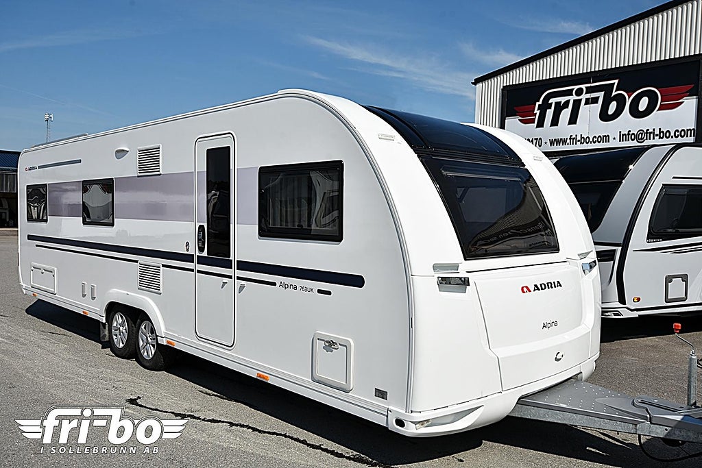 Adria 763 UK Alpina, Barnkammare