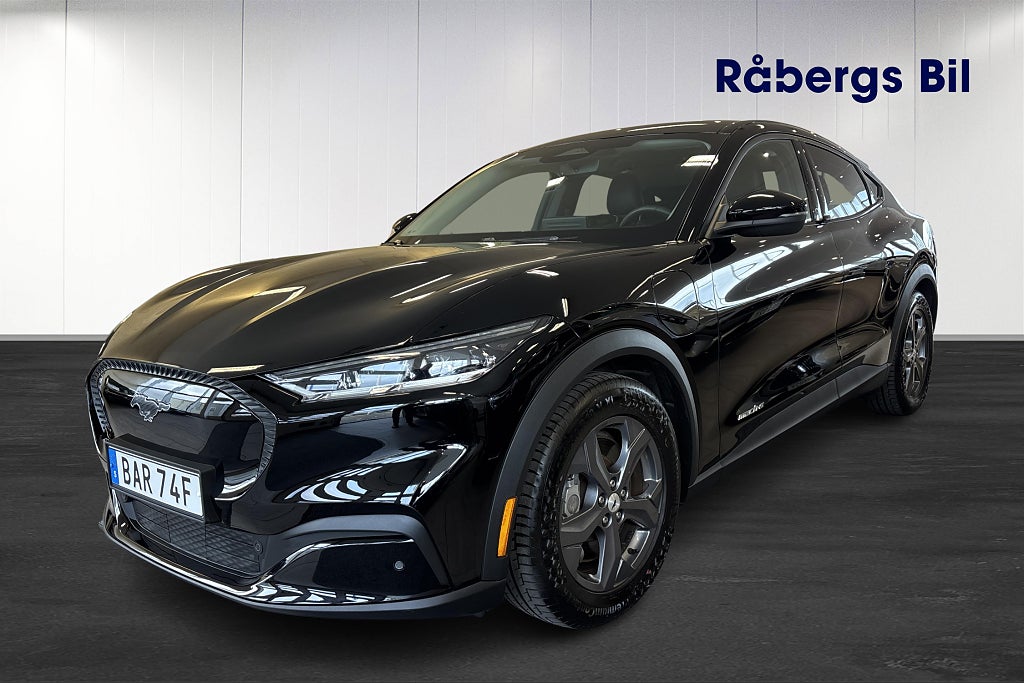 Ford Mustang Mach-E Standard Range RWD