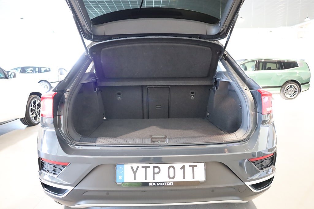 Volkswagen T-Roc 1.5 TSI ACT AUT Värmare PDC Apple Carplay 2022