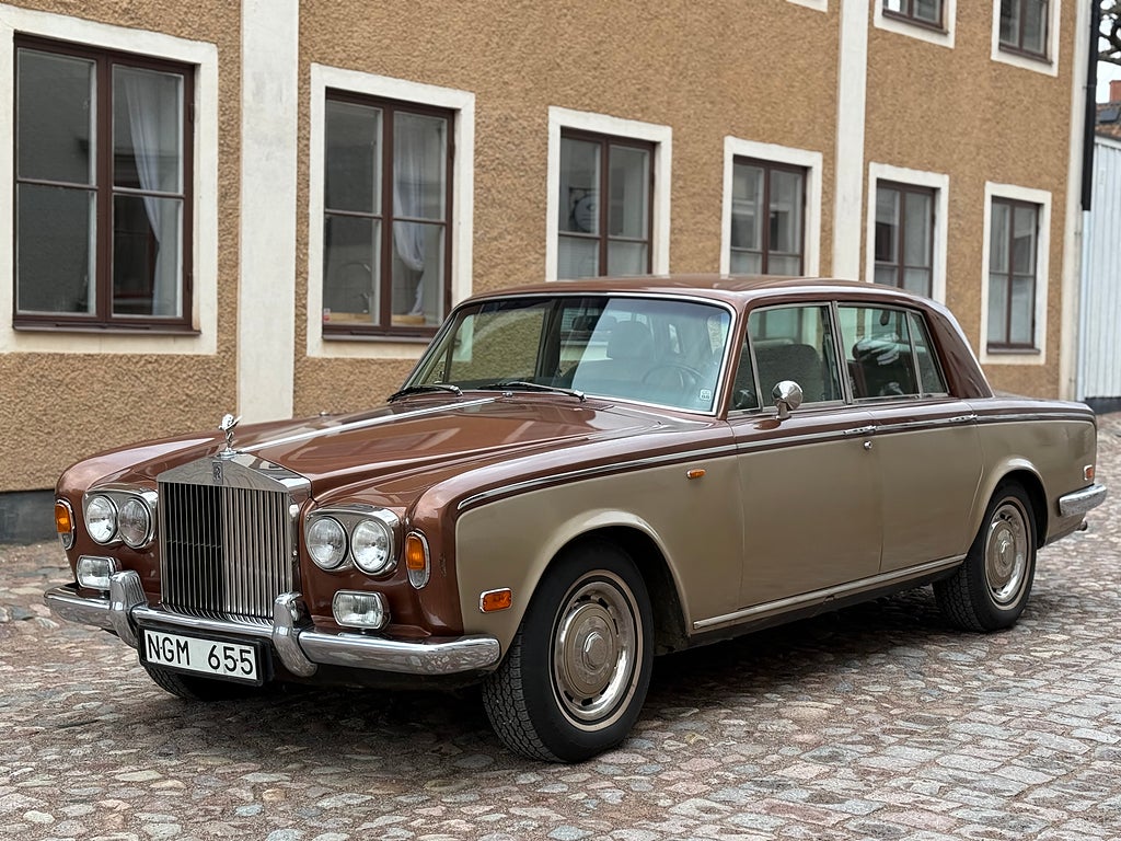 Rolls-Royce Silver Shadow  6.8 V8 (Vänsterstyrd) * S Å L D *