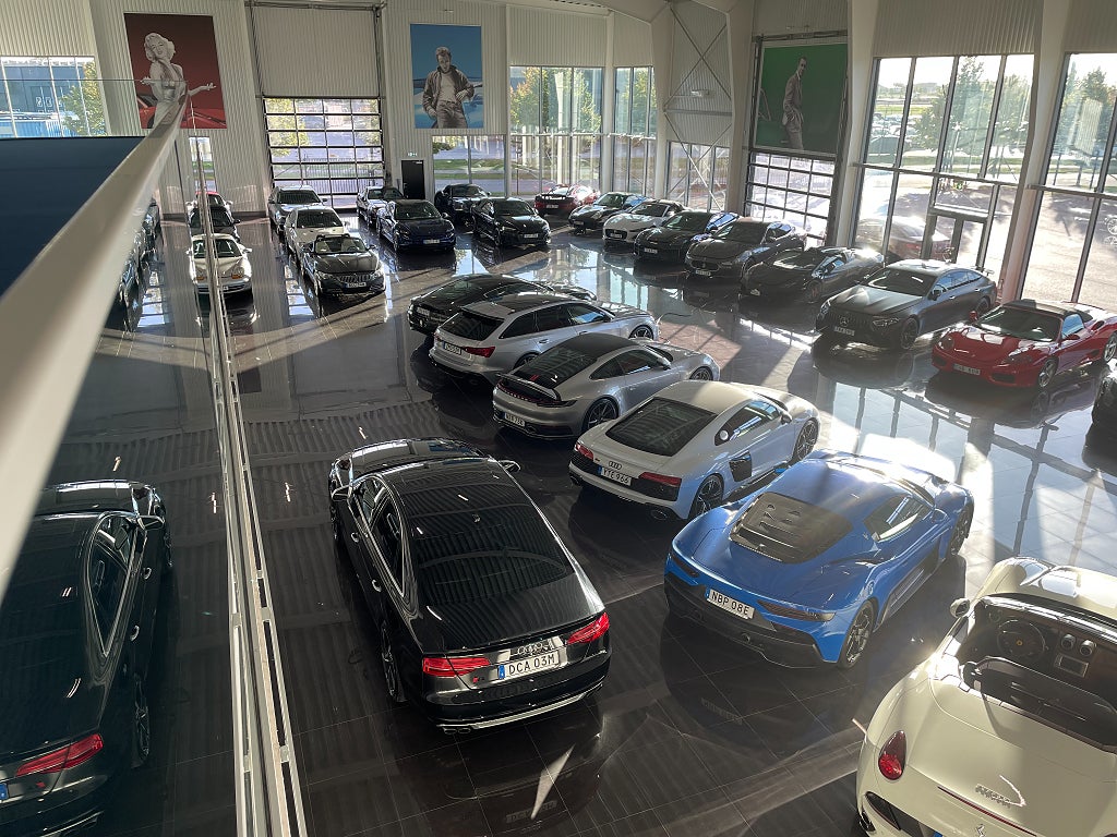 Audi S8 2015 - miniatyr 7