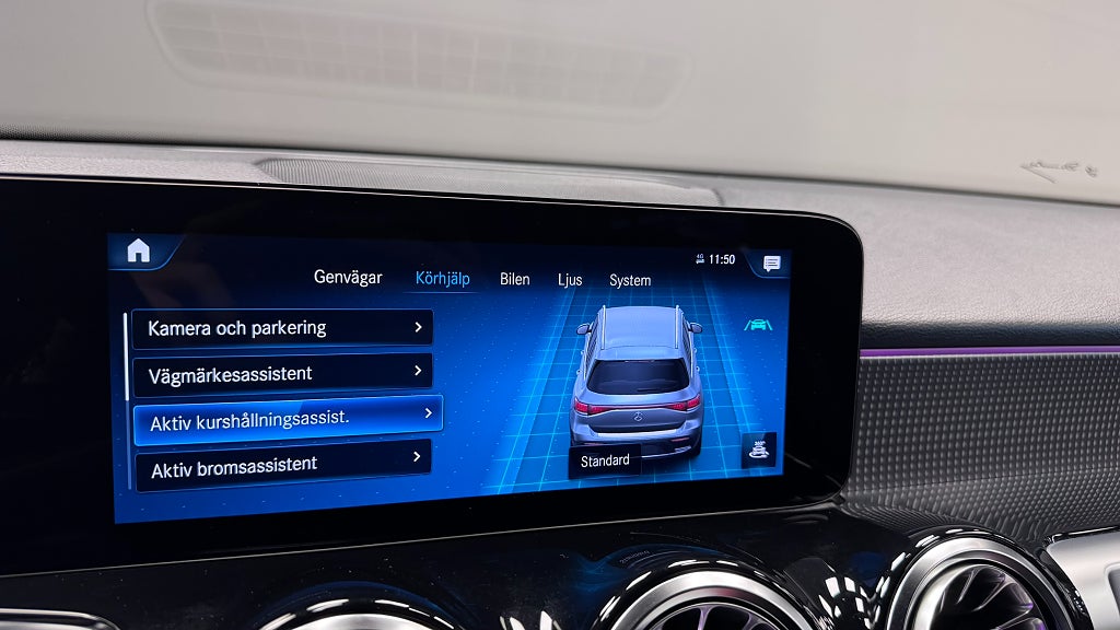 Mercedes-Benz EQB300 2023 - miniatyr 14